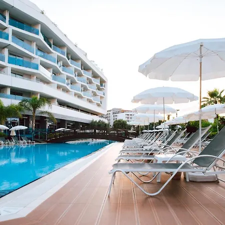 Selene Beach&spa - Adult Only 5*